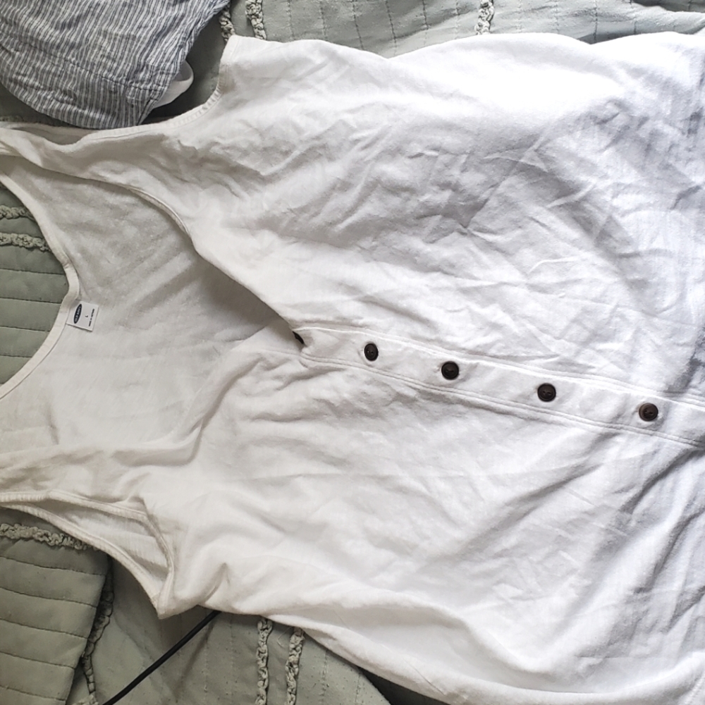 Old navy tank top